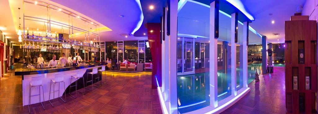 Hotel Parami Янгон Экстерьер фото